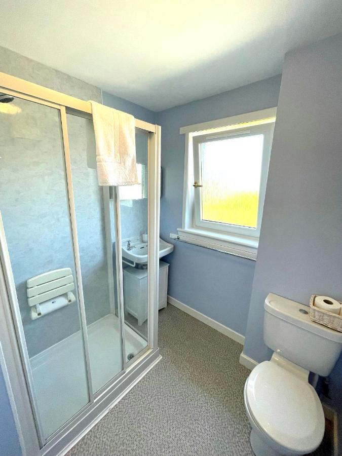 Spacious 2 Bedroom In Picturesque Vakantiehuis *