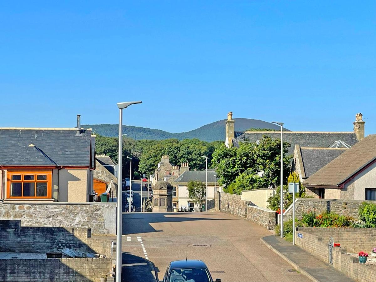 Vakantiehuis Spacious 2 Bedroom In Picturesque Cullen