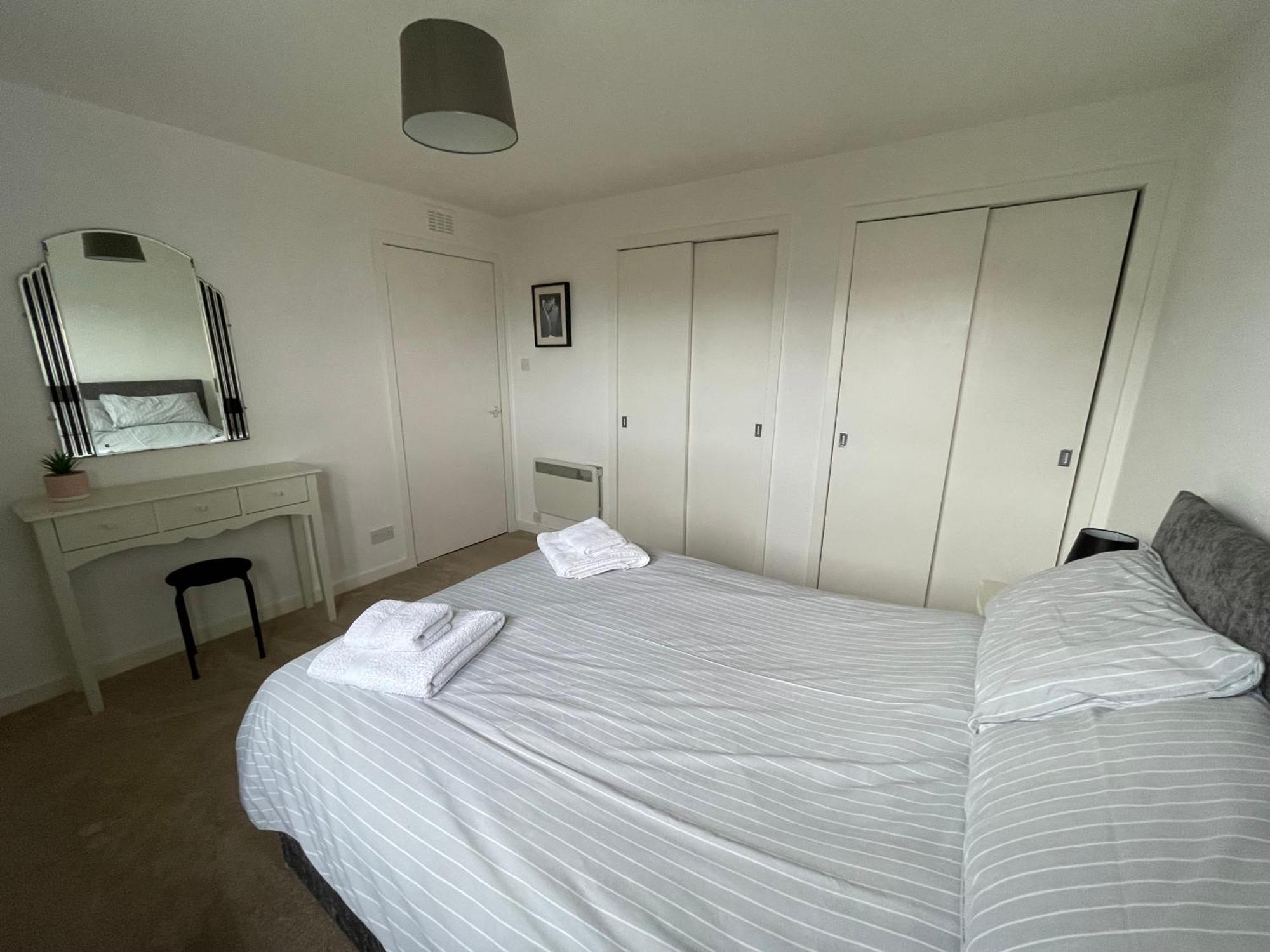 Spacious 2 Bedroom In Picturesque Vakantiehuis *